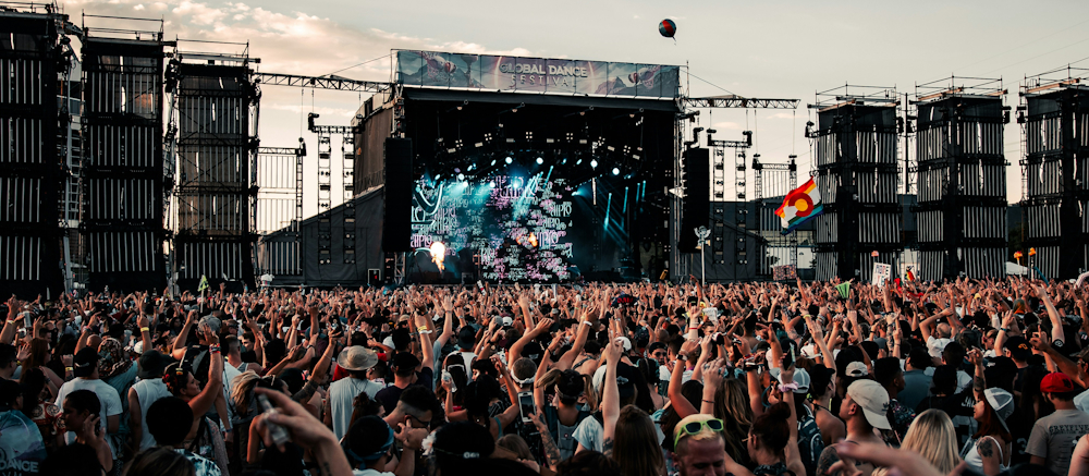 Mile High Stadium Concert in Denver by Colin Lloyd on Unsplash
