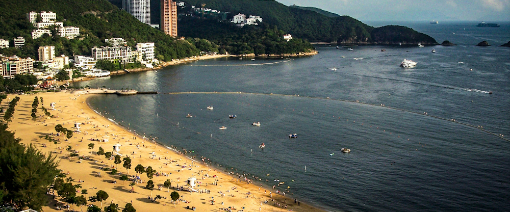 Repulse Bay Beach in Hong Kong by Joshua J. Cotten on Unsplash